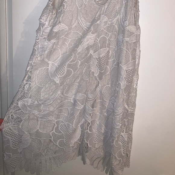 Express white lace dress. Size XL. Minimal wear - Picture 2 of 2